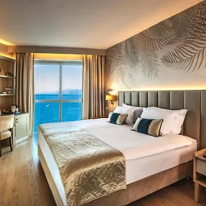 Charisma De Luxe Kusadasi